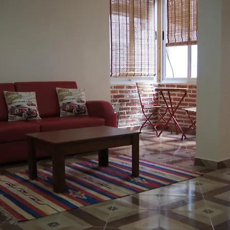 Metropol 23 Auberge de jeunesse Tirana